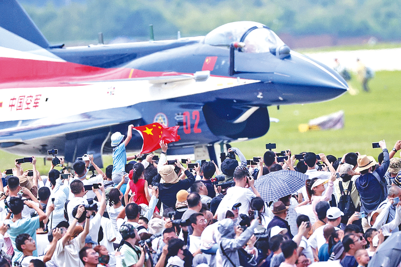 大鸡吧操长春航空展迎来首个公众日